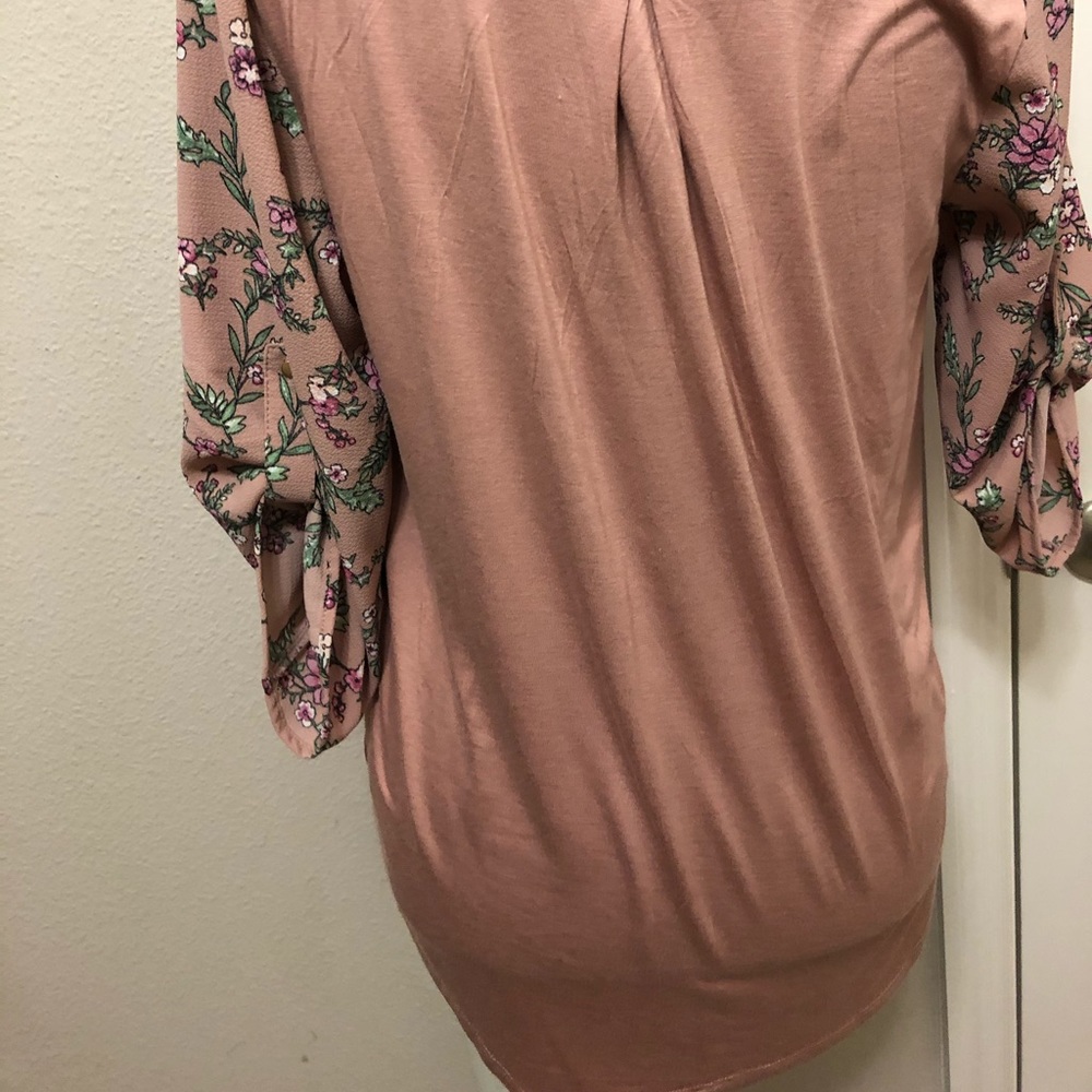 Pink Floral Top - Picture 3 of 3
